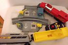 142-gray Set 835 2000 796 Red Track Hot Wheels Trains Remote Yellow