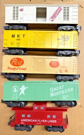 24057-24030-24058-24422-24636 American Flyer Pikemaster 5 Car Consist Of Freight Cars