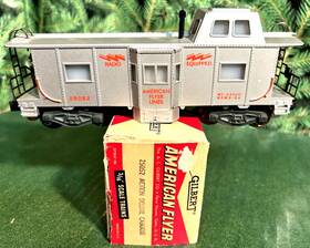 25052....correct American Flyer #25052....correct 25052 Inch Action Bay Window Caboose Lighted Very Sharp C8/ob
