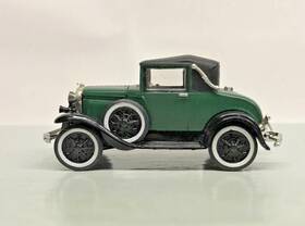 26382 Athearn Ho 1/87 #26382 Ford Model A Sport Coupe Green Used