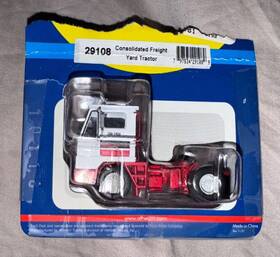 29108 Athearn Ho 1/87 #29108 Yard Tractor Consolidated Freightways Rare Read