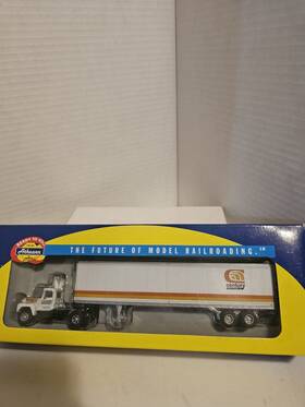 93134 Athearn Ho Mack R Truck With 45ft Trailer Century Motor Freight