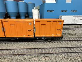 Atlas 843375066734 20ft High-cube Trash Container Car And 4-pack Containers Csx Ns