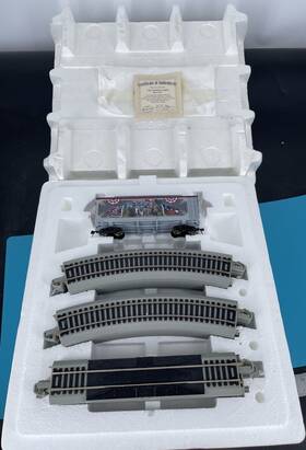 14-17889-002 Bachmann Hawthorne Village Northern Lights Box Car Train Track Civil War Confederate L/n