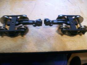 29100 Bachmann 1 Pair Aristocraft Roller Bearing Freight Trucks With Metal Wheels