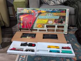 97318 Bachmann Silver Lightning Train Set 147 Pieces E-z Track System 7 Cars Brand New