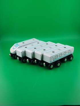 Battat 062243313729 B. And Wood Wheels Magnetic White Train Passenger Cars 5 Pcs Maison 2017
