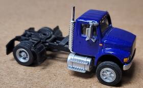 Boley 084495410056 International Diesel Cab Ho Scale 1/87 Blue