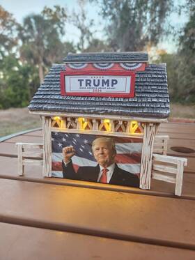 1402327001 Bradford Exchange Hawthorne Village Donald Trump Light Up Bridge Train Tunnel