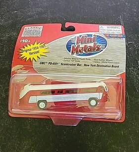 4501 Classic Metal Works 658819331015 Mini Metals Ho Scale Gmc Pd Scenicruiser Bus New York