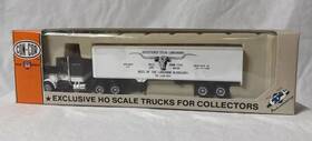 0004-001018 Con-cor Ho Tractor Ka-bob With Trailer Texas Longhorn