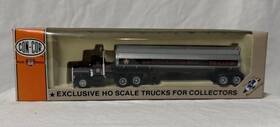 0004-001030 Con-cor Semi Tractor Tank Trailer Texaco Ho Scale