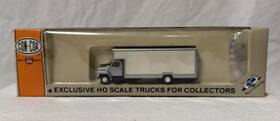0004-007000 Con-cor U-haul Super Mover Undecorated Ho Scale