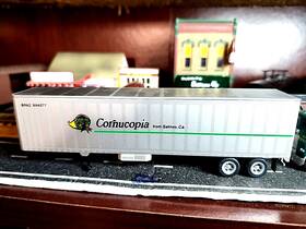 0004-008204 Con-cor Rtr Ho-45 Rivet Side Reefer Van Cornucopia Foods 1/87 Semi Trailer-built