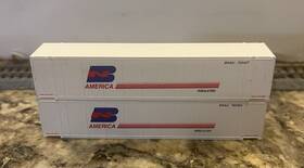 C808 Deluxe Innovations N Scale 2 Pack 48ft Containers Bn America