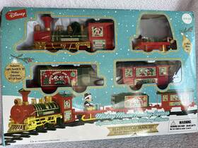 A27093 Disney Mickey Mouse Holiday Express Ready-to-play Train Set Analog Dc Sku 104