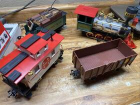 89120kba Echo Toys Classic Rail Train Set Battery Operated Light Sound Smoke
