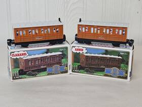 Ertl 036881047001 1993 Thomas And Friends Shining Time Station Annie Clarabel Gold Rail Trains