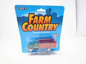 4633 Ertl Used 1/64 1950 Chevy Grain Truck Sealed Diecast Metal Farm Country