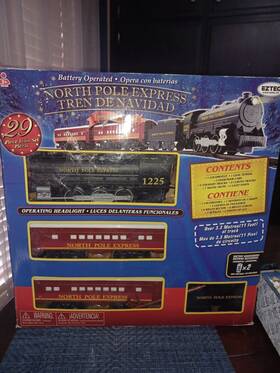 Eztec 019071606370 North Pole Express Christmas Train Set