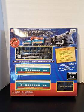 Eztec 019071606387 Christmas North Pole Express 29 Pc Train Set Battery Operated