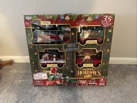 Eztec 019071621632 Happy Holidays Express Christmas Train Set 35 Pcs W Windmill Car