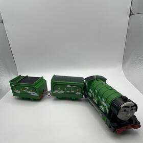 D7909 Fisher-price Thomas And Friends Henry 4472 Green/black Engine With 2 Cars