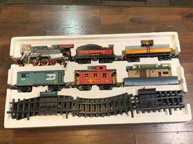 3373 Great Railroad Empire Vintage 30 Piece Train Set Sound Super Rare Tanker Station