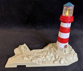 T5519 Gullane Thomas The Train Red And White Lighthouse From 2010 Mattel Lights Up Works