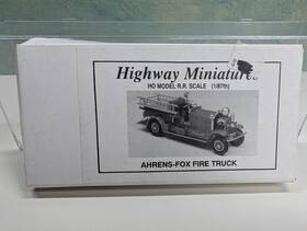 360-221 Highway Miniatures Ho Scale Ahrens-fox Fire Truck Kit
