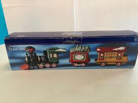 M3807 Holiday Time Collectables Porcelain Train Set For Christmas Village In Box