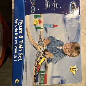 Imaginarium 717851959752 Beginners Set Figure 8 Wooden Train 31 Htf