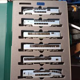 10-177 Kato 10-404 Series 251 Inch Super View Odoriko