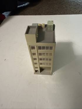 23-435a Kato Business Building 2 Ivory N Scale Japan