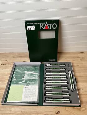 10-1883 Kato 949727691008 N Gauge E257 Series 5000 9-car Set Railway Model Train