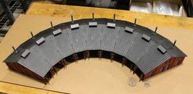 39452 Kibri Ho Scale Roundhouse 9 Stall