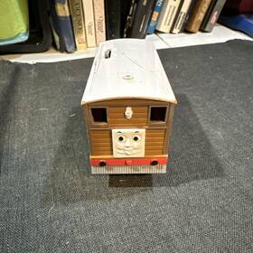 Lc99050 Learning Curve Thomas And Friends Toby #7 Ho Gauge 1 87 Rolling Stock