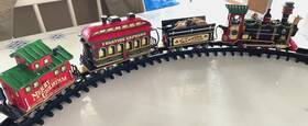 Lemax 728162244727 Carole Towne Yuletide Express 16 Pc Train Set In Box- Sounds See Video