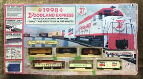 Life-like 077071089708 1998 #8970 Foodland Express Ho Scale Train Set Unused