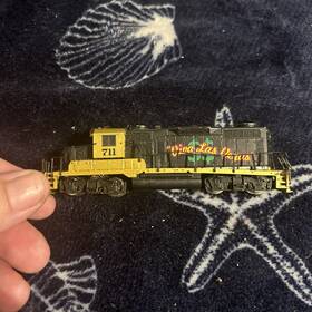 Life Like 695140045907 Inch Viva Las Vegas Locomotive N Scale Train #711