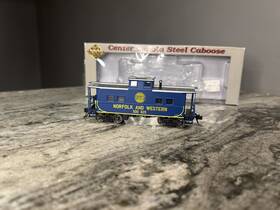 500836 Life Like Proto 2000 Ho Scale Steel Center Cupola Caboose 8274 Norfolk And Western N&w