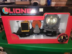 8-87808 Lionel 023922878083 Union Pacific Extended Searchlight Car With Box