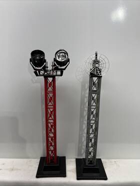 6-12899 Lionel 12716-2 Searchlight And 199 Radar Tower Lot