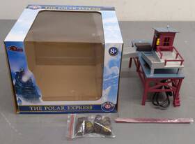 1929050 Lionel O Scale The Polar Express Barrel Loader Building Ex/box