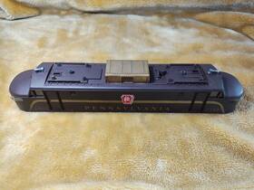 2350-5 Lionel Trains Post War 2352 New Haven Rectifier Locomotive Body Only