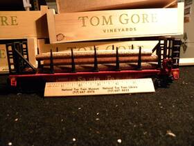 26390 Lionel Santa Fe Bulkhead Stakes Car With Logs - Looks Not Run To Me-fast Ship