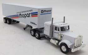 6-12881 Lionel O Gauge Mopar Tractor Trailer Truck Ex