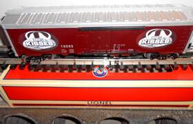 6-19593 Lionel Hersheys Kisses Reefer