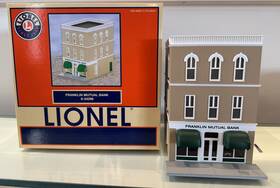 6-24298 Lionel Train Franklin Mutual Bank With Original Box