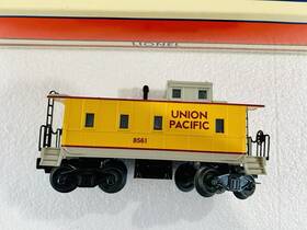 6-27779 Lionel Union Pacific Caboose